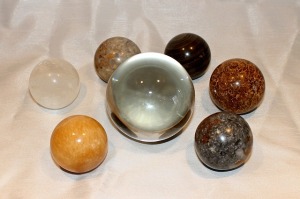healing-stones-242749_640